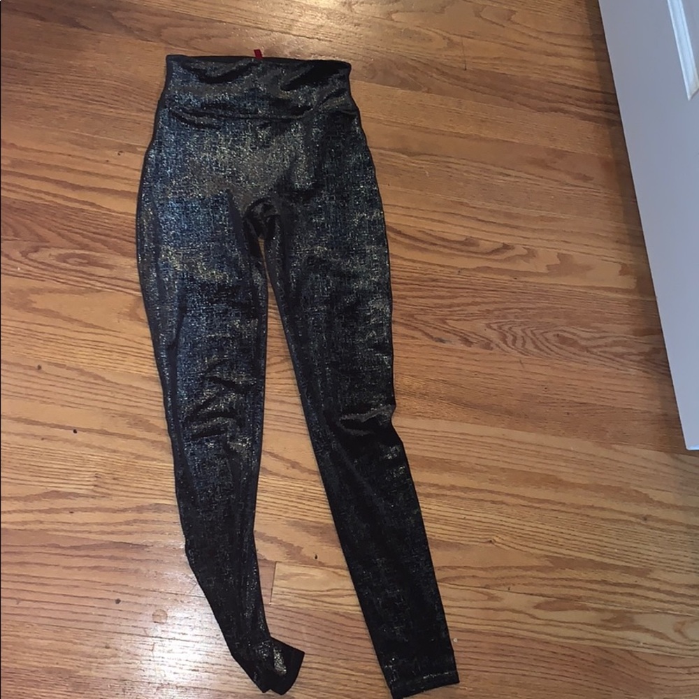 Spanx metallic velvet leggings